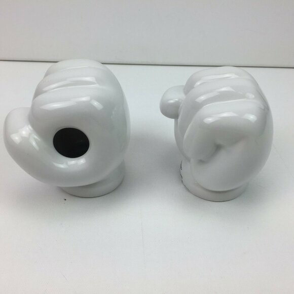 Disney Scattered Mickey Mouse Parts Ceramic Glove Towel Holder HTF Bath Decor - Picture 2 of 9
